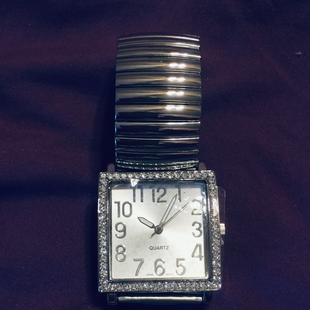Avon Metallic Square Expansion Watch